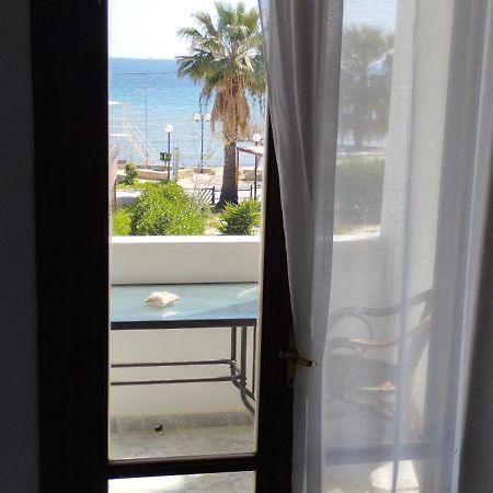 Παραθαλασσια Στουντιο Μιχαλιας Sea View Studio Michalias Agia Marina  Exterior photo