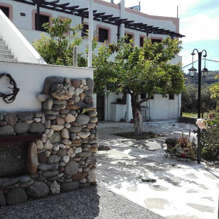 Παραθαλασσια Στουντιο Μιχαλιας Sea View Studio Michalias Agia Marina  Exterior photo